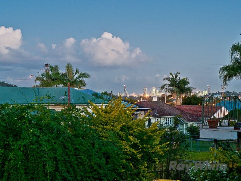 8 Drake Street, Everton Park QLD 4053, Everton Park - Thumbnail 2