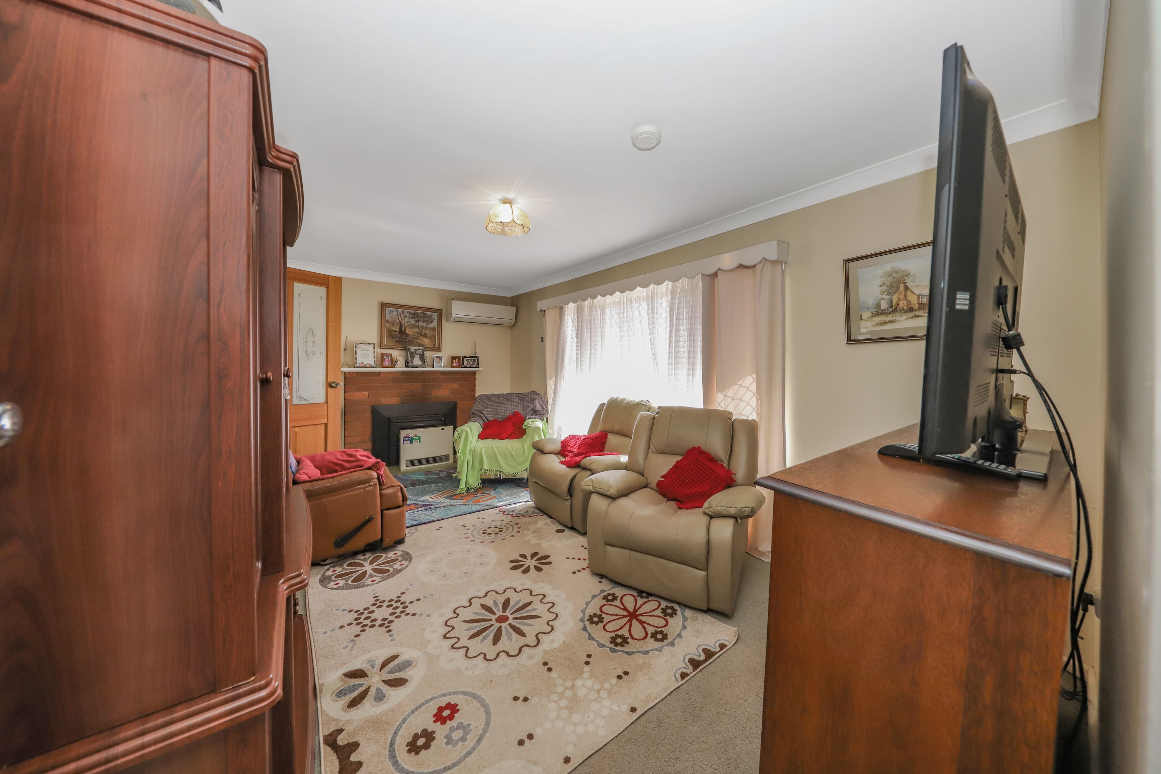 6 Colwell Street, Tumut NSW 2720, Tumut - Thumbnail 8