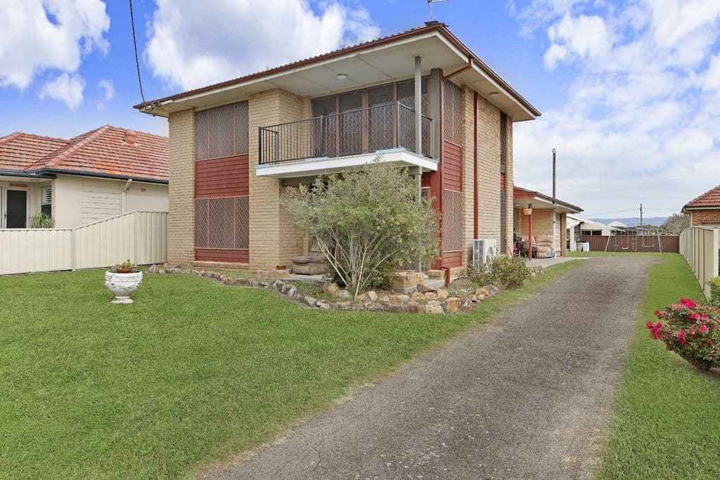 19 Renwick Street, Toronto NSW 2283, Toronto - Image 1