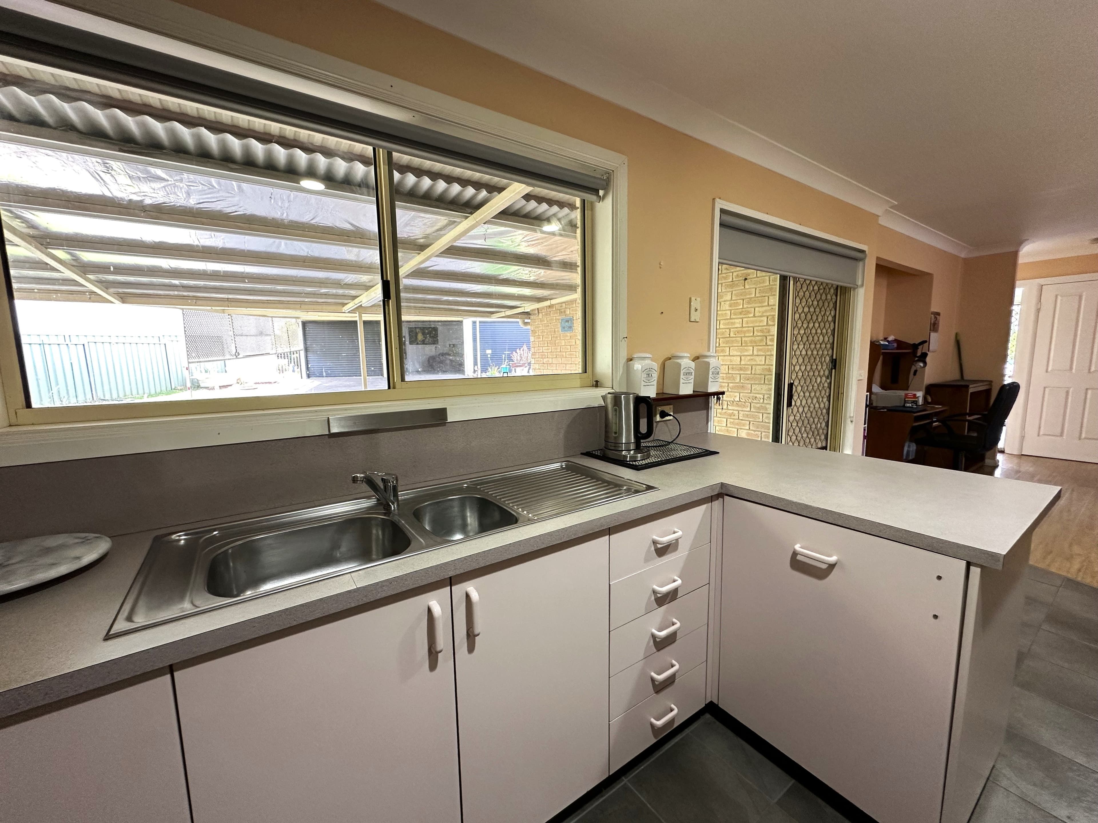 9 Samuel Court, Young NSW 2594, Young - Thumbnail 4