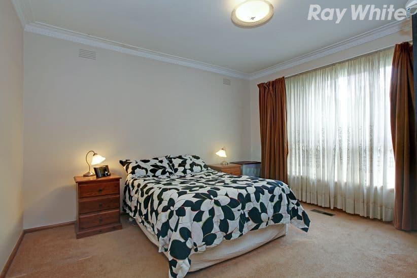 7 Henderson Street, Reservoir VIC 3073, Reservoir - Thumbnail 6