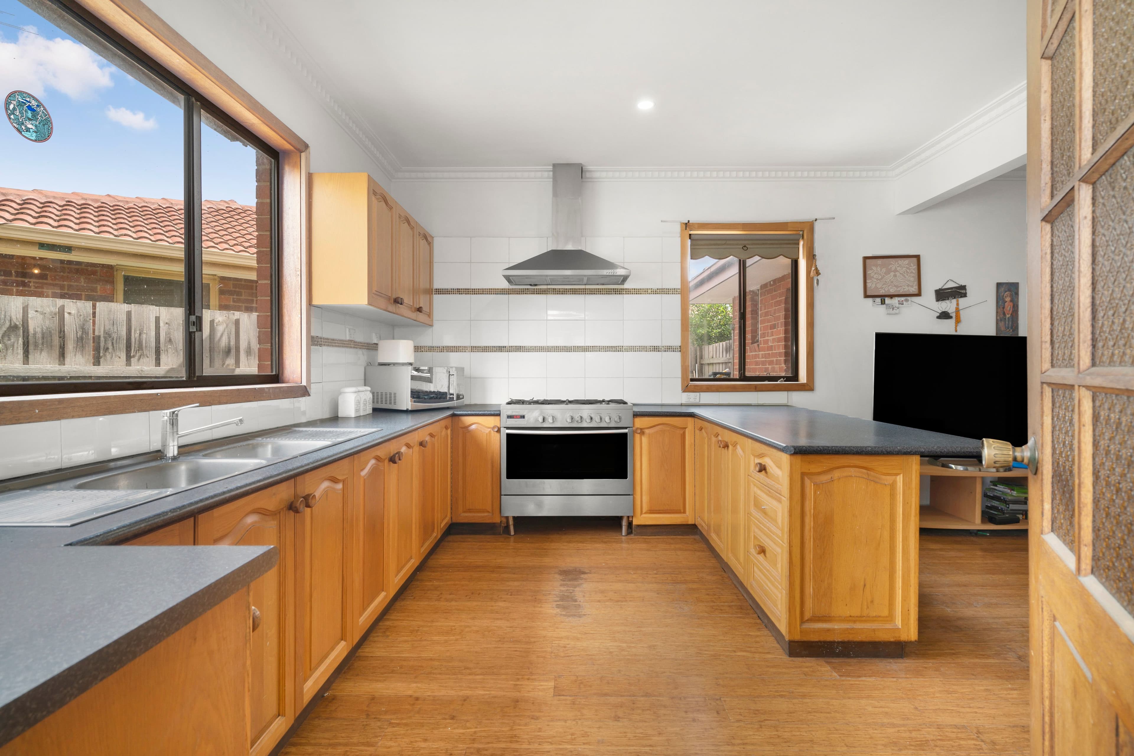 18 Dyer Court, Clarinda VIC 3169, Clarinda - Thumbnail 3
