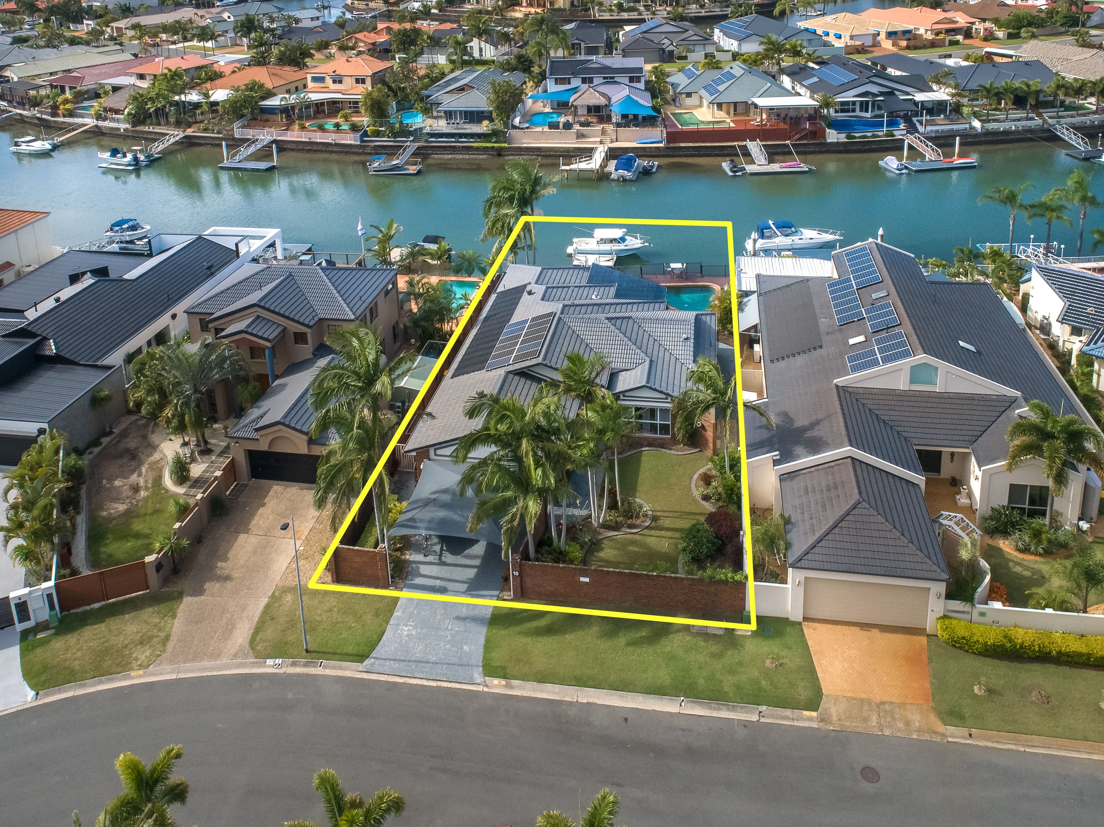 10 Saltbreeze Court, Runaway Bay QLD 4216, Runaway Bay - Image 1