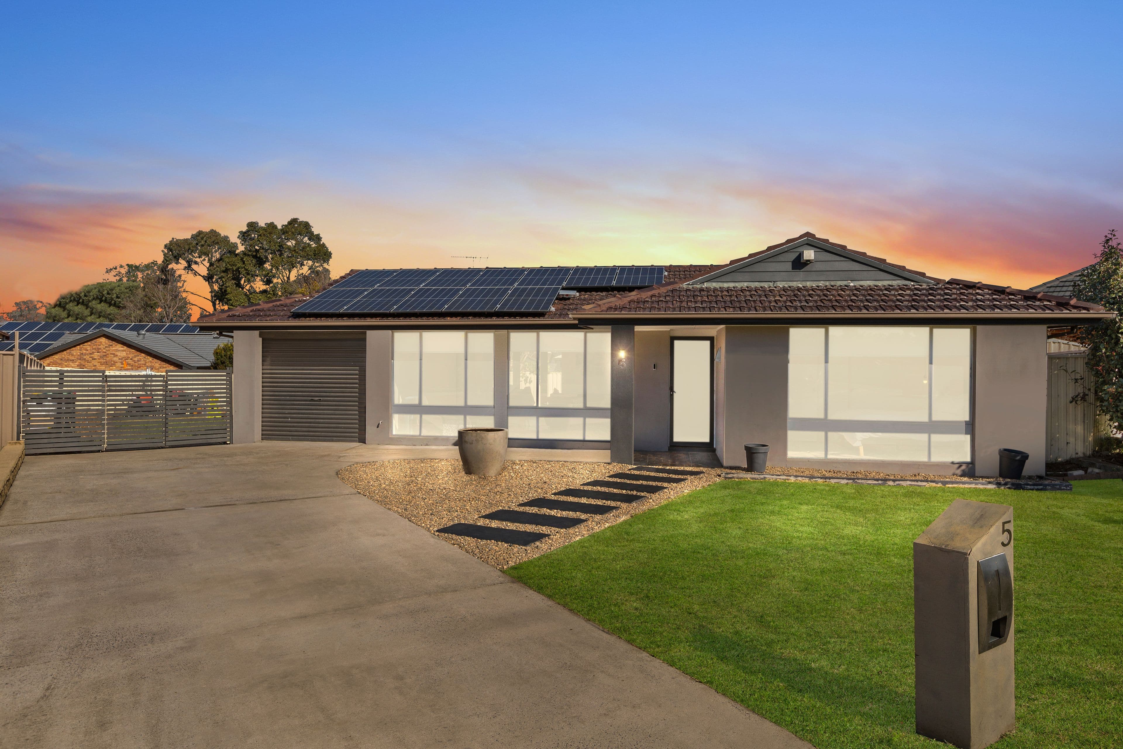 5 Raleigh Close, St Clair NSW 2759, St Clair - Image 1