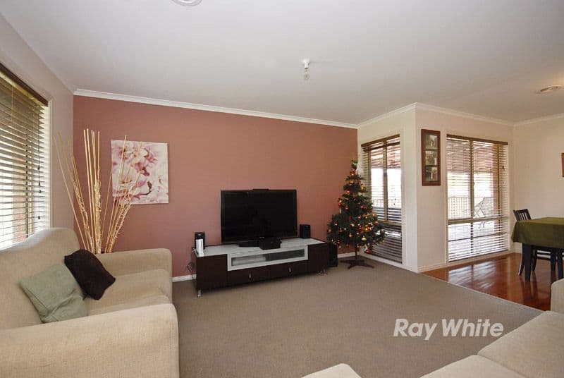 25 Seminary Crescent, SCORESBY VIC 3179, Scoresby - Thumbnail 3