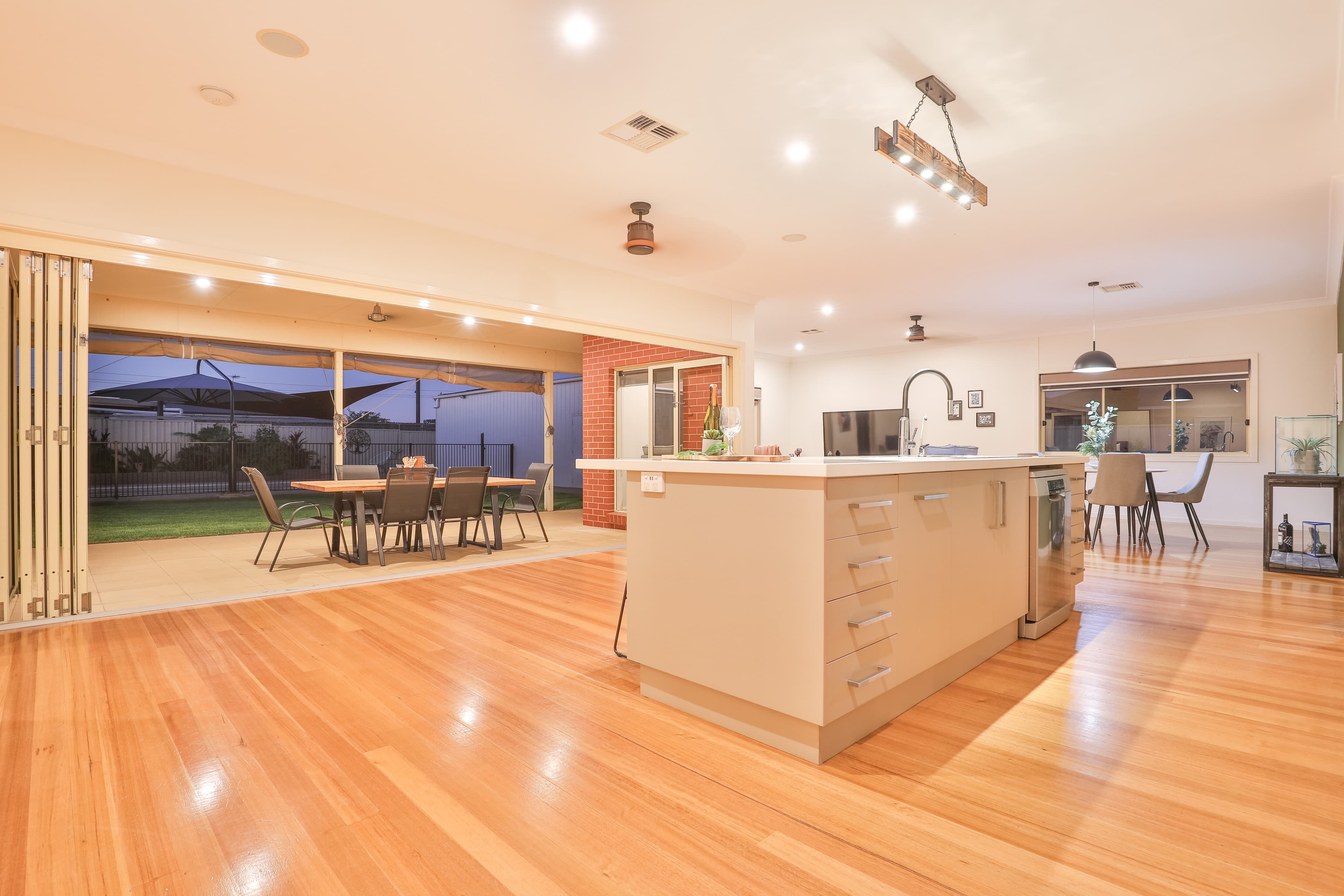 9 Summer Drive, Buronga NSW 2739, Buronga - Thumbnail 5