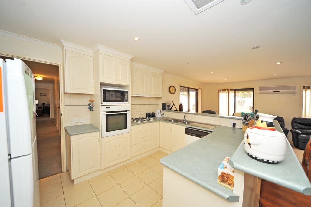 1 Miller Court, Eaglehawk VIC 3556, Eaglehawk - Thumbnail 5
