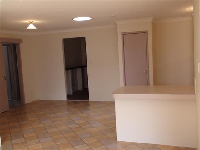 78 Molloy Circuit, ATWELL WA 6164, Atwell - Thumbnail 2