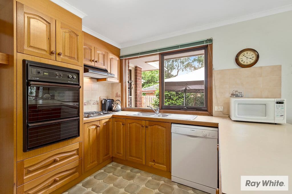 32 NORMAN Road, Croydon VIC 3136, Croydon - Thumbnail 3