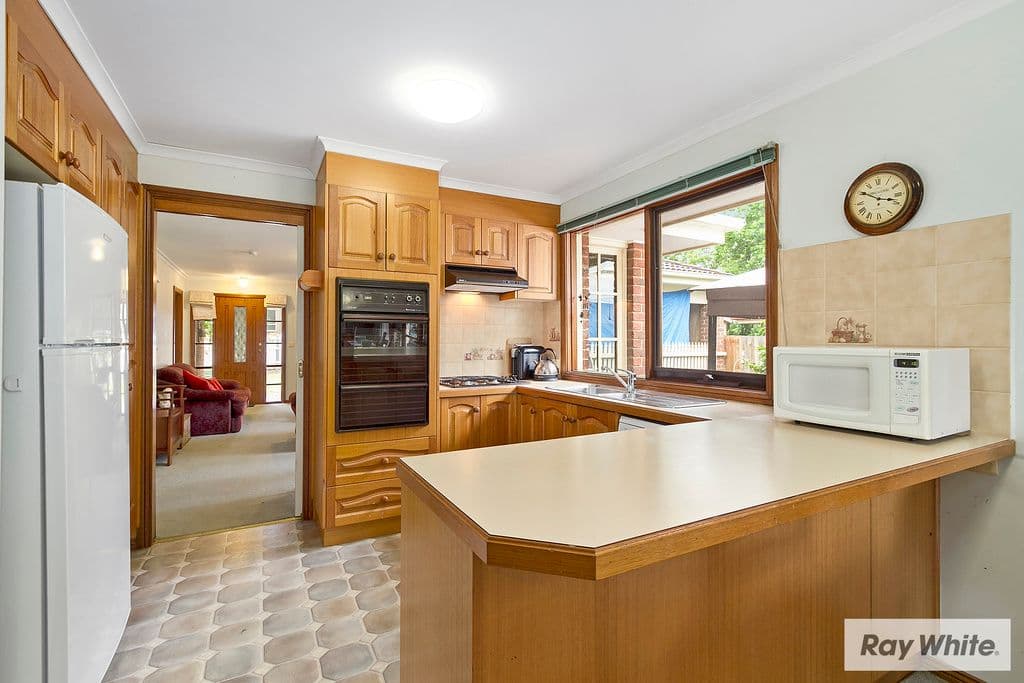 32 NORMAN Road, Croydon VIC 3136, Croydon - Thumbnail 4