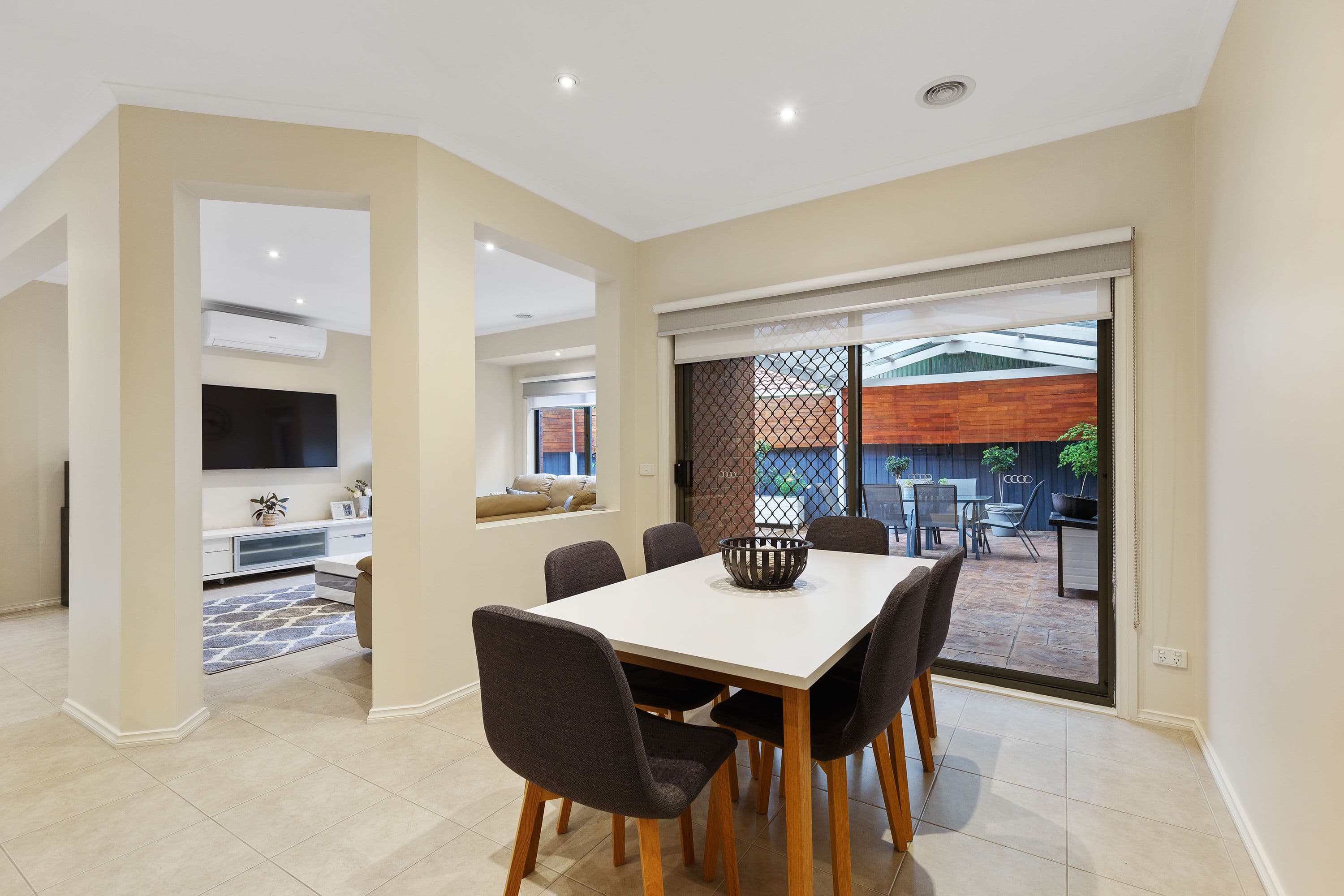 8 Willunga Way, Bundoora VIC 3083, Bundoora - Thumbnail 4