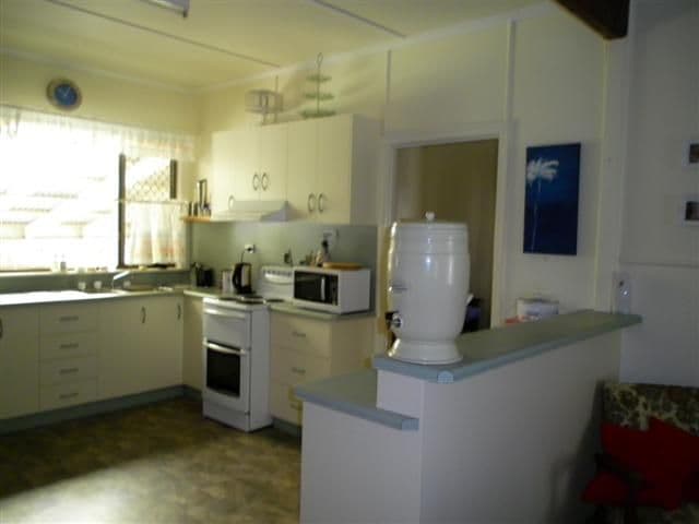 19 Timbury Street, ROMA QLD 4455, Roma - Thumbnail 4