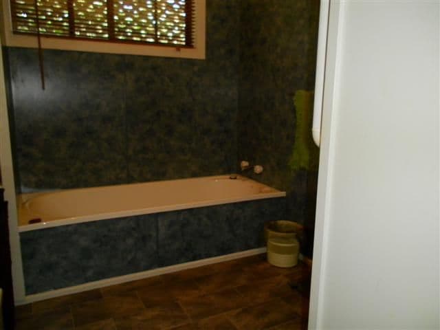 19 Timbury Street, ROMA QLD 4455, Roma - Thumbnail 5