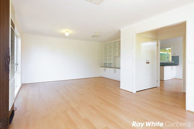 11 Hamlet Place, FLOREY ACT 2615, Florey - Thumbnail 2