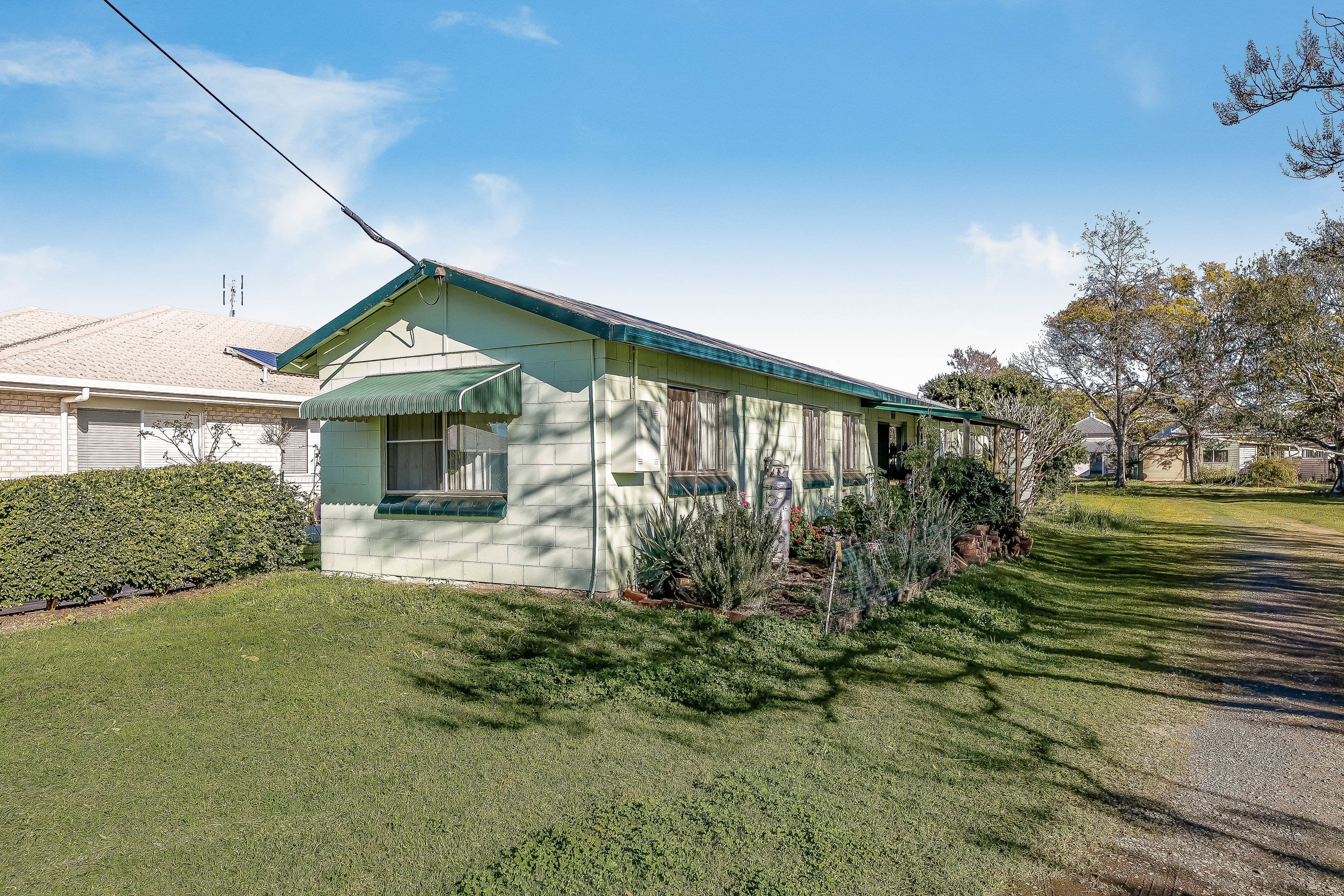 18 Railway Street, Helidon QLD 4344, Helidon - Thumbnail 2