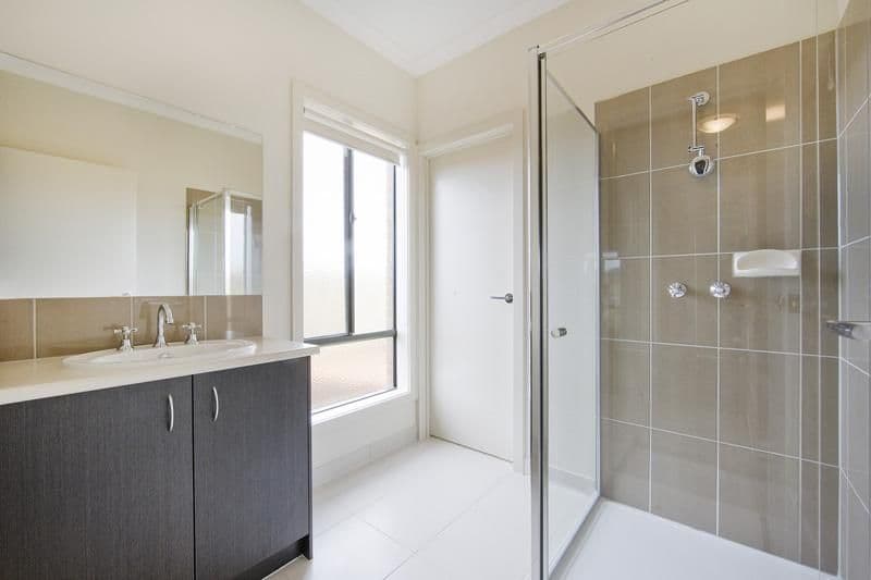 132 Yuruga Boulevard, POINT COOK VIC 3030, Point Cook - Thumbnail 5