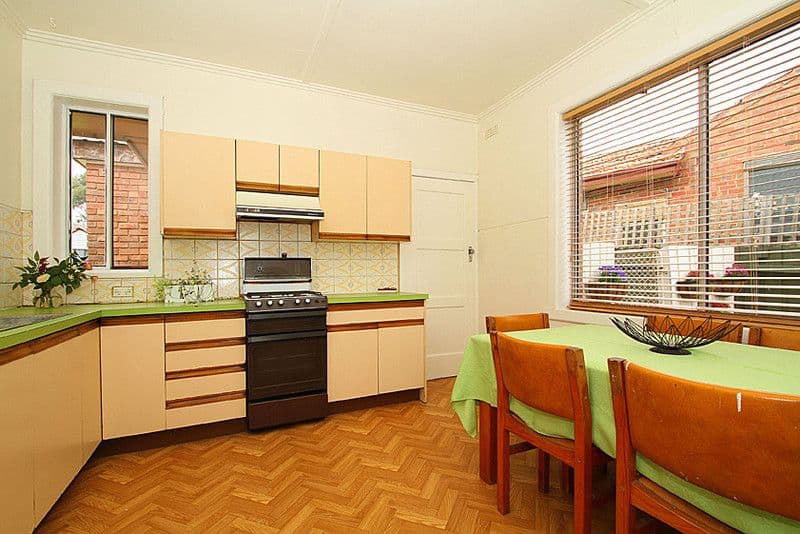 4/4 Kennedy Street, South Mackay, QLD, 4740, South Mackay - Thumbnail 2