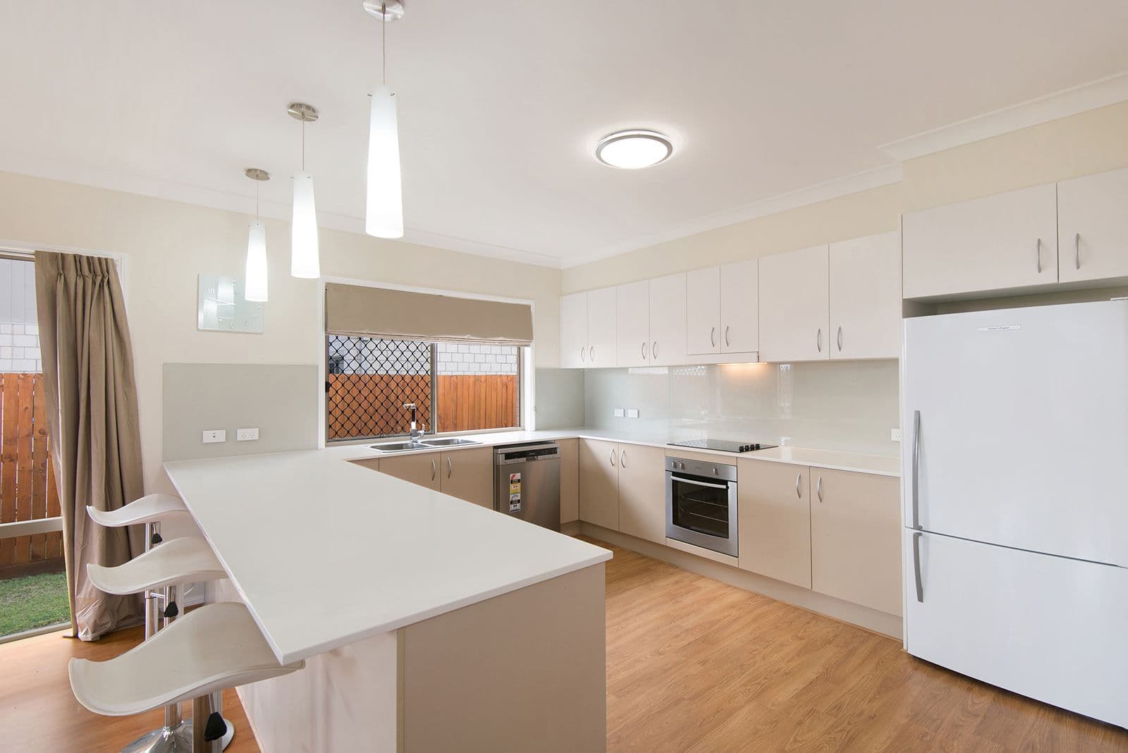 5 Platt Court, Mango Hill QLD 4509, Mango Hill - Thumbnail 2
