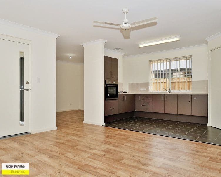 11 Castlefern Street, ELLENBROOK WA 6069, Ellenbrook - Thumbnail 3