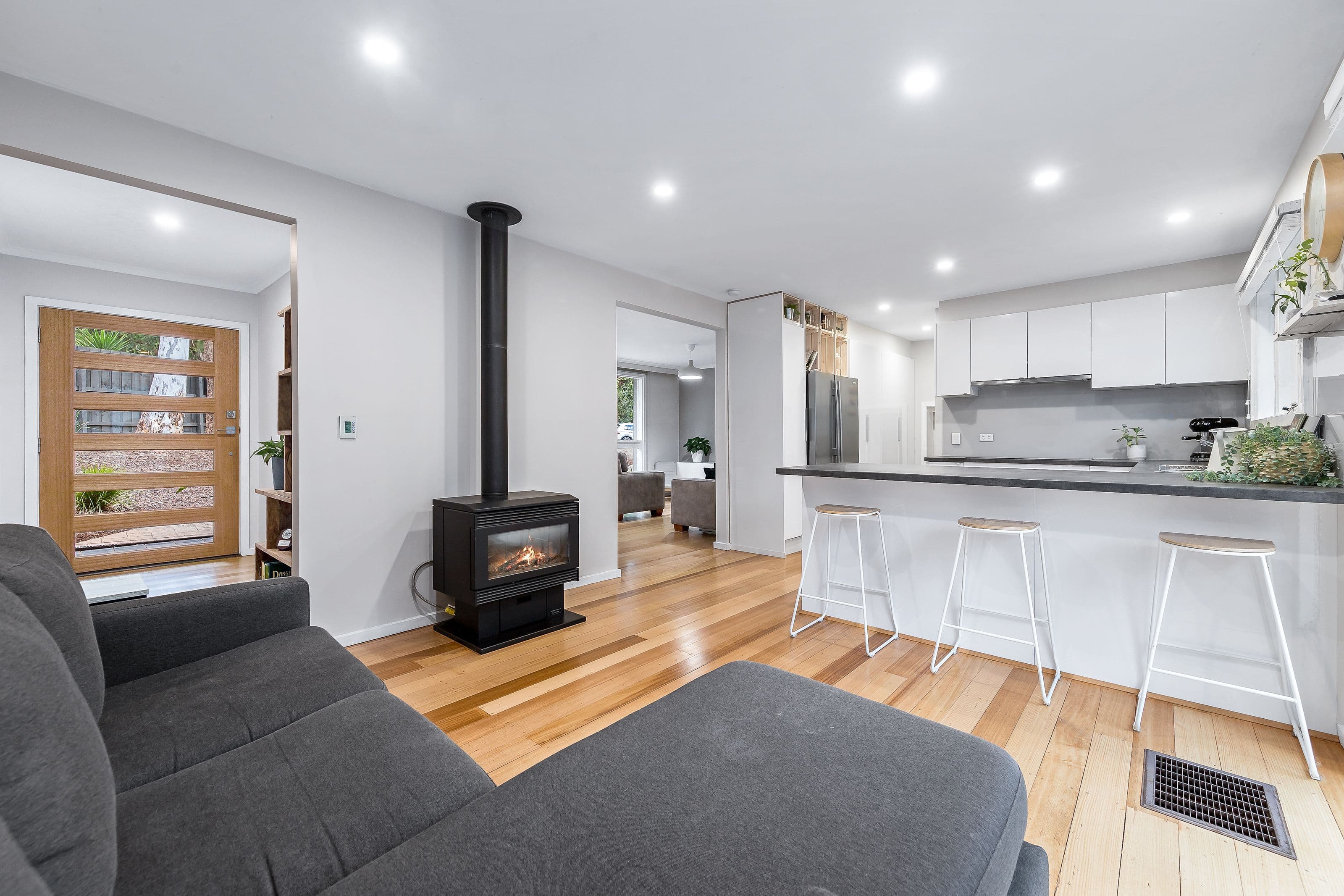 40 Pine Crescent, Ringwood North VIC 3134, Ringwood North - Thumbnail 2