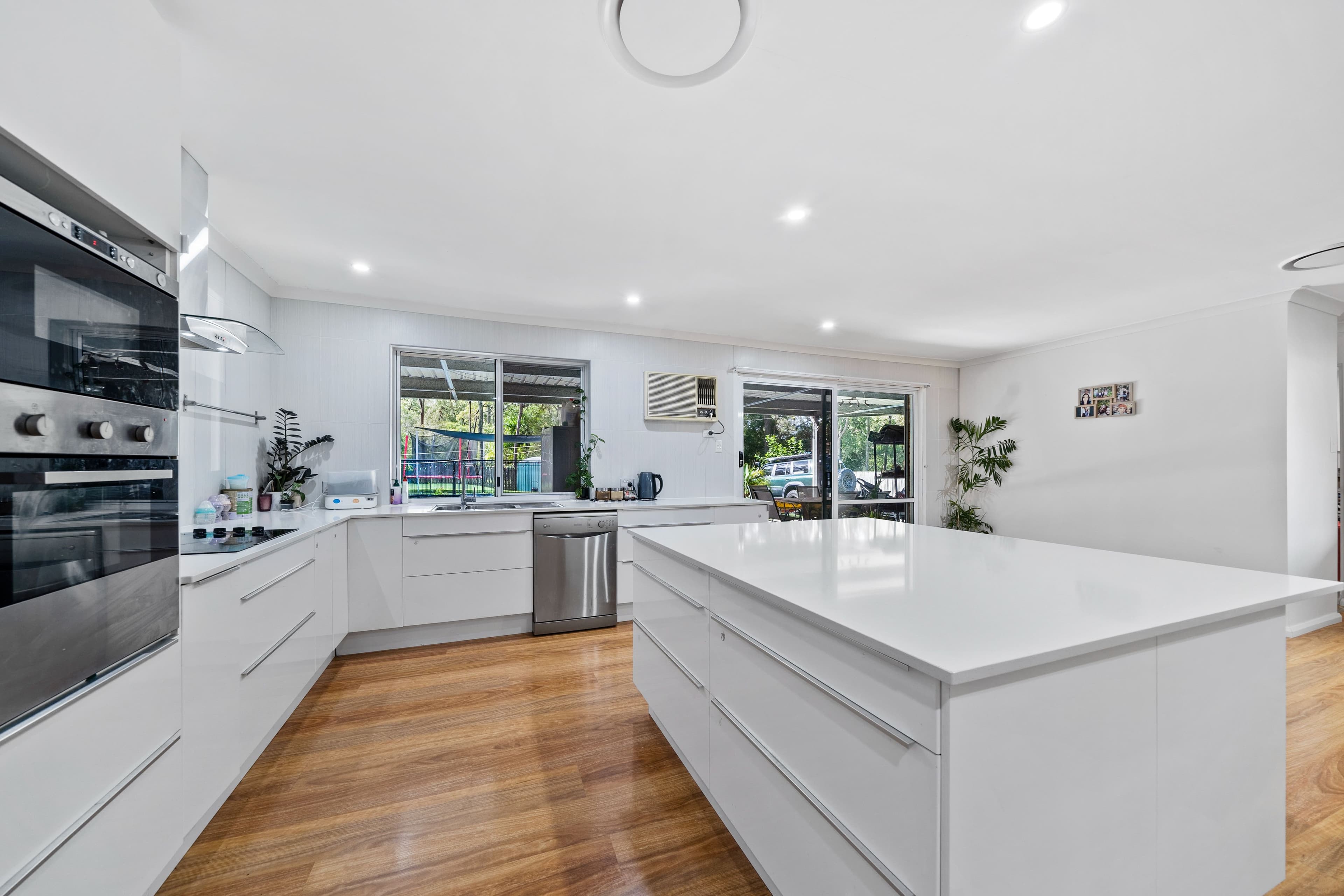 34 Ivanhoe Drive, Bethania QLD 4205, Bethania - Thumbnail 3