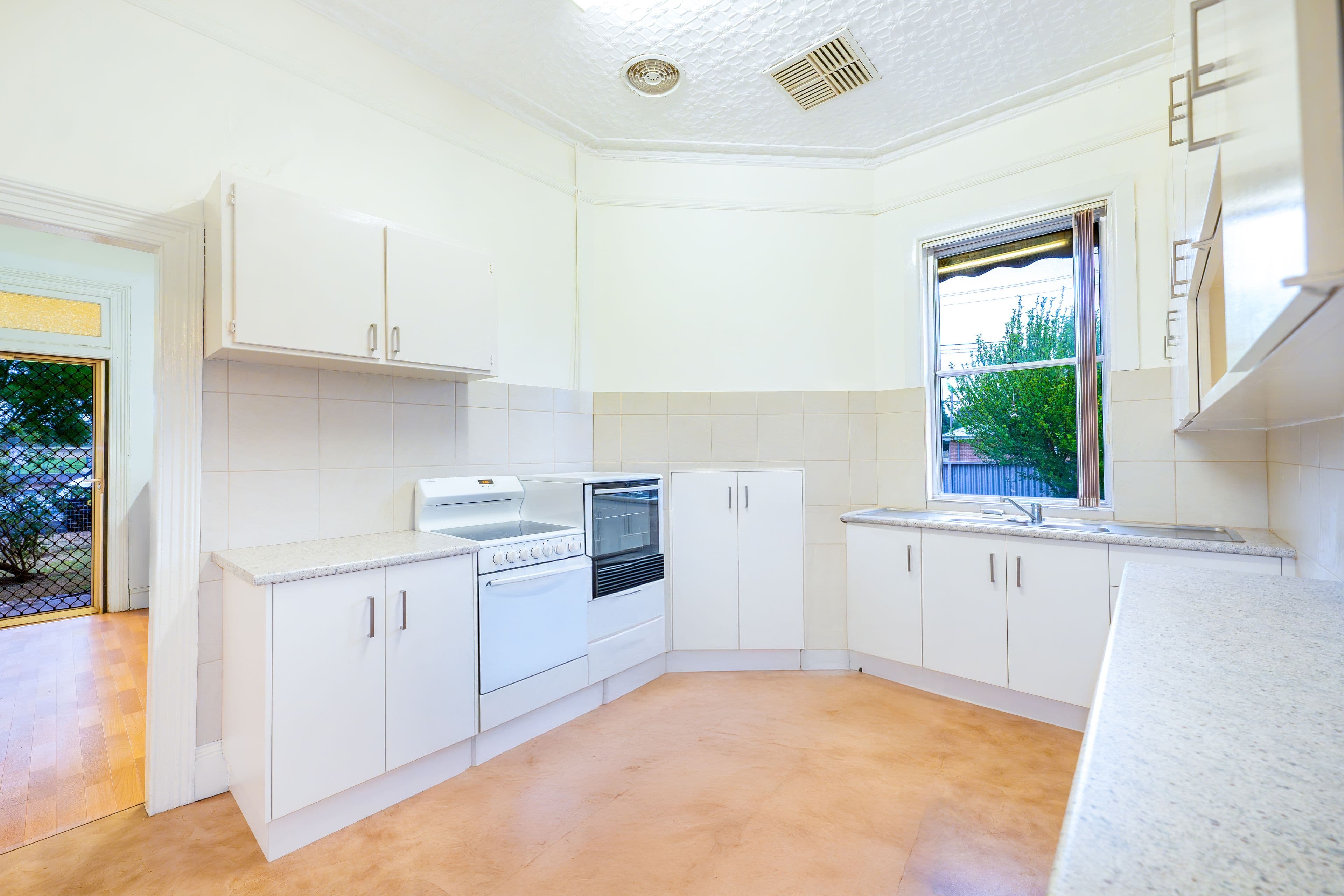 87 Crowley Street, Temora NSW 2666, Temora - Thumbnail 4