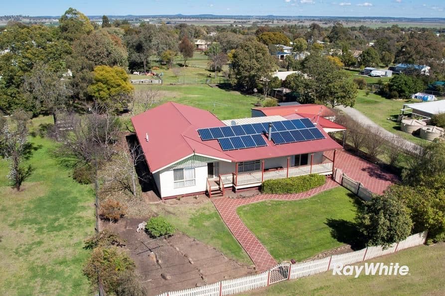36 Graman Street, Kingsthorpe QLD 4400, Kingsthorpe - Image 1