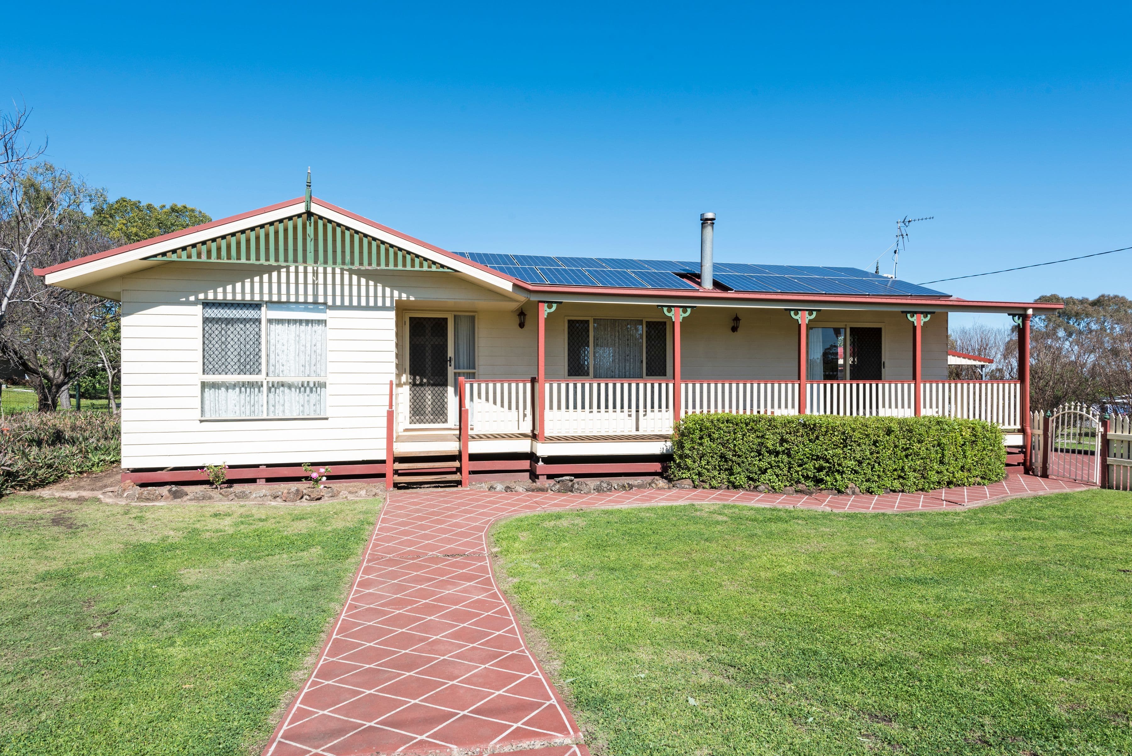 36 Graman Street, Kingsthorpe QLD 4400, Kingsthorpe - Thumbnail 2
