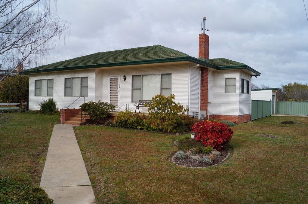 92 Icely Road, Orange NSW 2800, Orange - Image 1