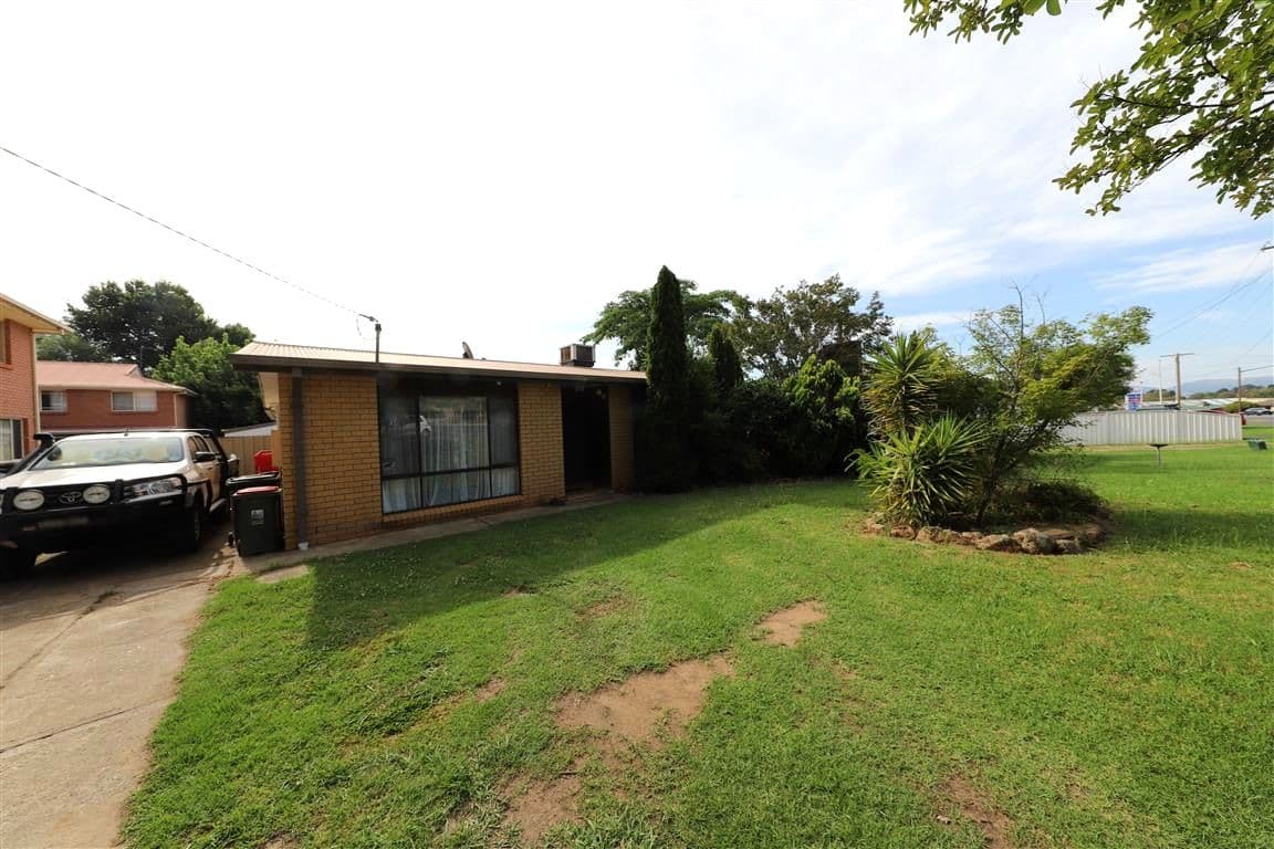 9 Blowering Road, Tumut NSW 2720, Tumut - Image 1