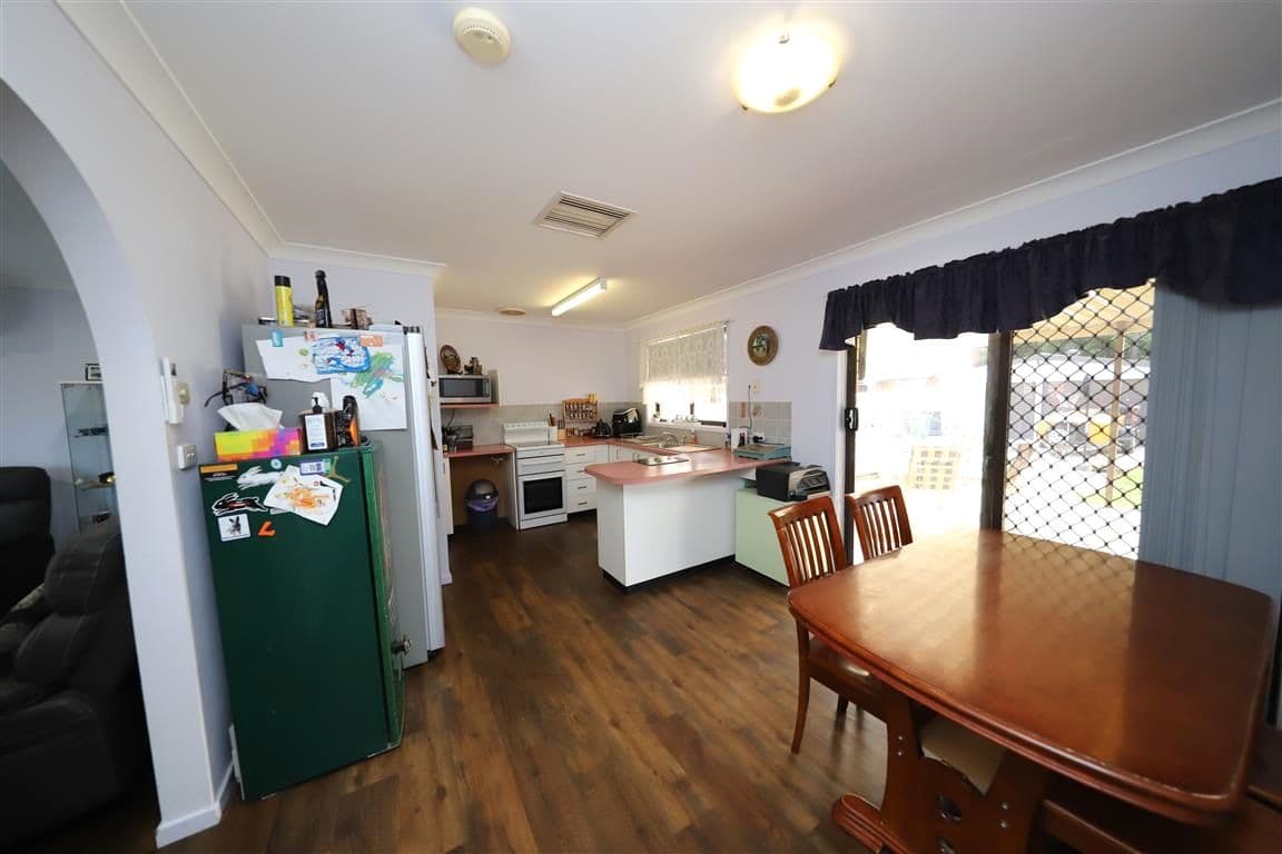 9 Blowering Road, Tumut NSW 2720, Tumut - Thumbnail 4