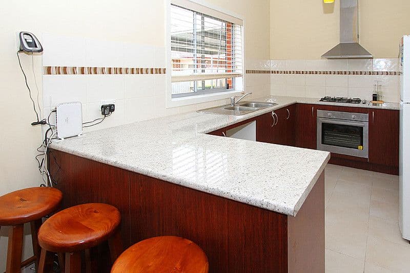 5 Aberdeen Street, RESERVOIR VIC 3073, Reservoir - Thumbnail 4