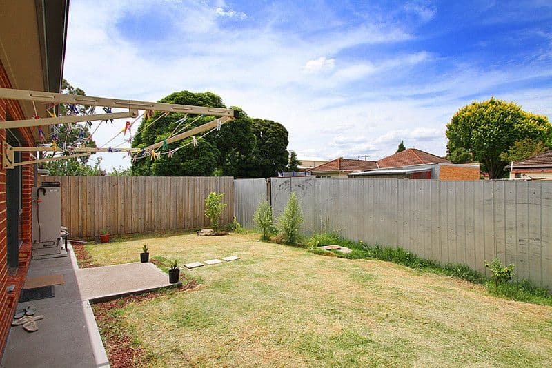 5 Aberdeen Street, RESERVOIR VIC 3073, Reservoir - Thumbnail 7