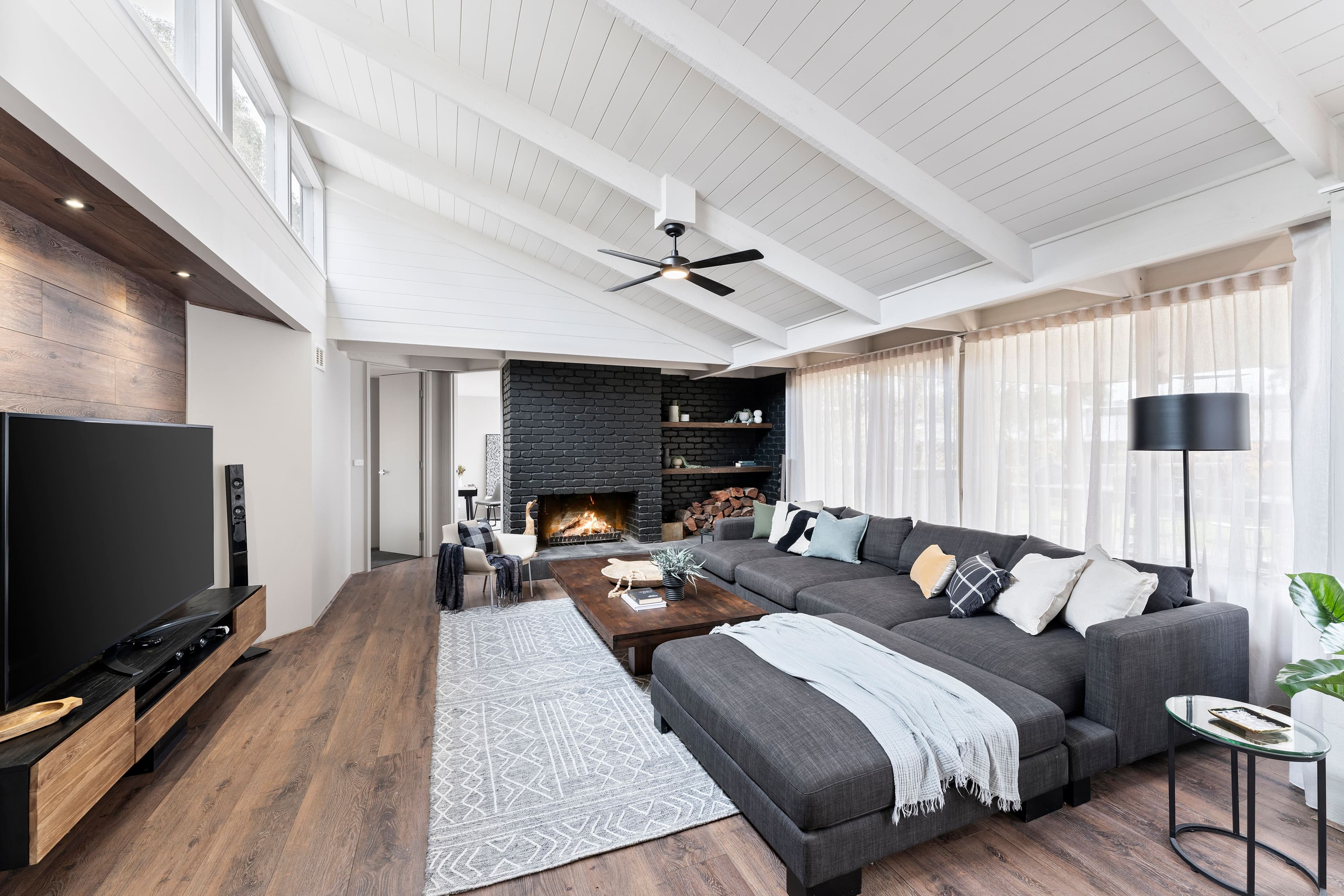 7 Kookaburra Close, Sunbury VIC 3429, Sunbury - Thumbnail 2