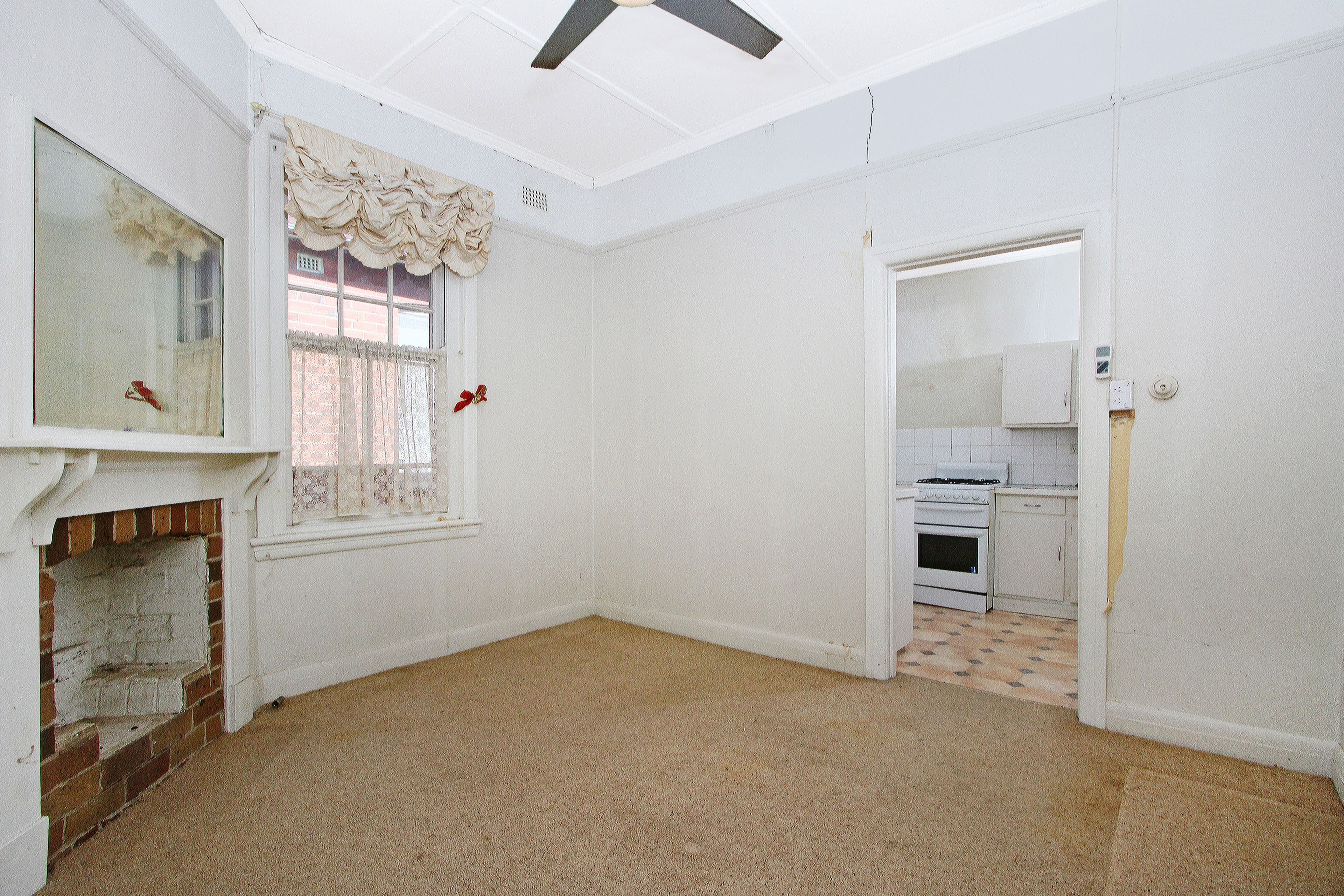26 Sloane Street, Goulburn - Thumbnail 8