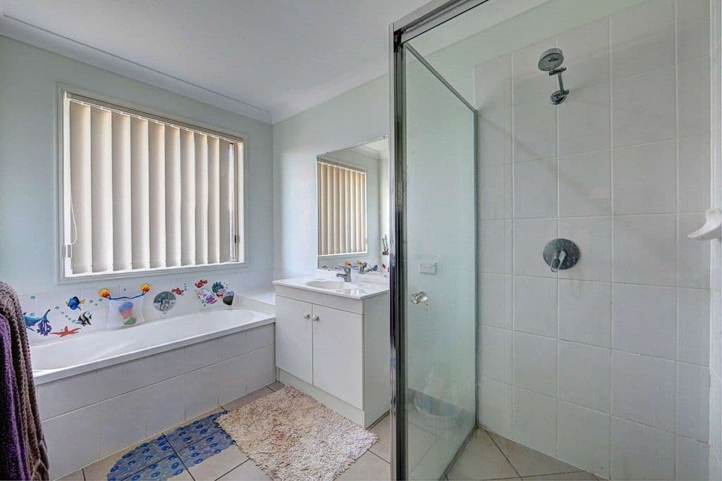 11 Blake Court, THABEBAN QLD 4670, Thabeban - Thumbnail 7