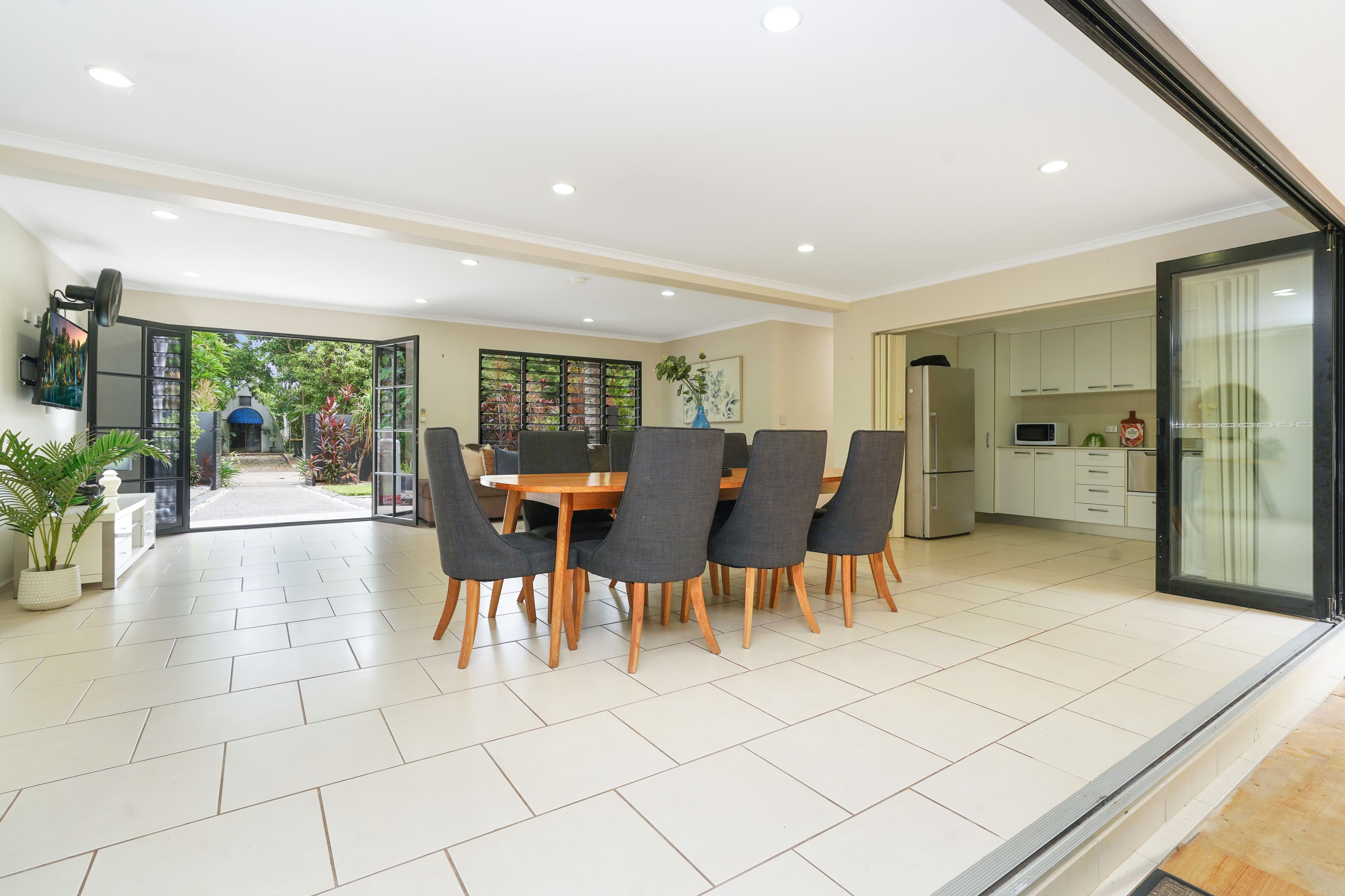 21 Ostermann Street, Coconut Grove NT 0810, Coconut Grove - Thumbnail 6