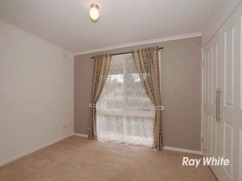 1 Saxonwood Drive, NARRE WARREN VIC 3805, Narre Warren - Thumbnail 5