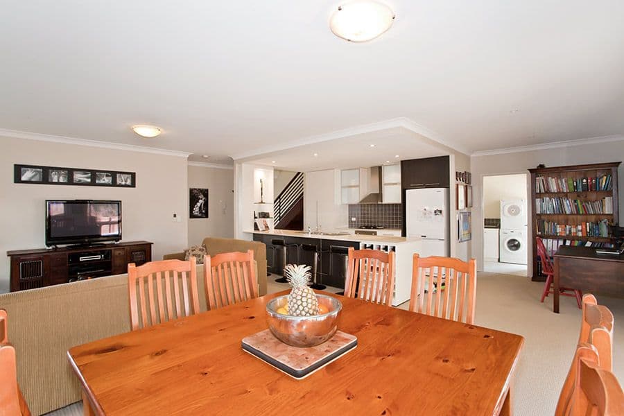 51 Jellicoe Street, Mount Lofty QLD 4350, Mount Lofty - Thumbnail 4