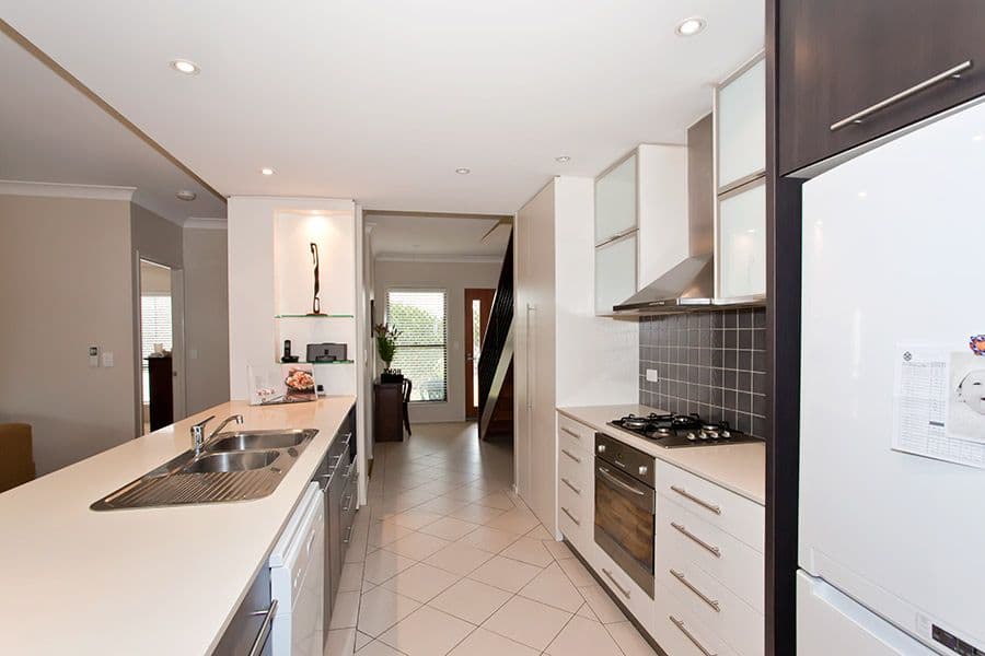 51 Jellicoe Street, Mount Lofty QLD 4350, Mount Lofty - Thumbnail 6