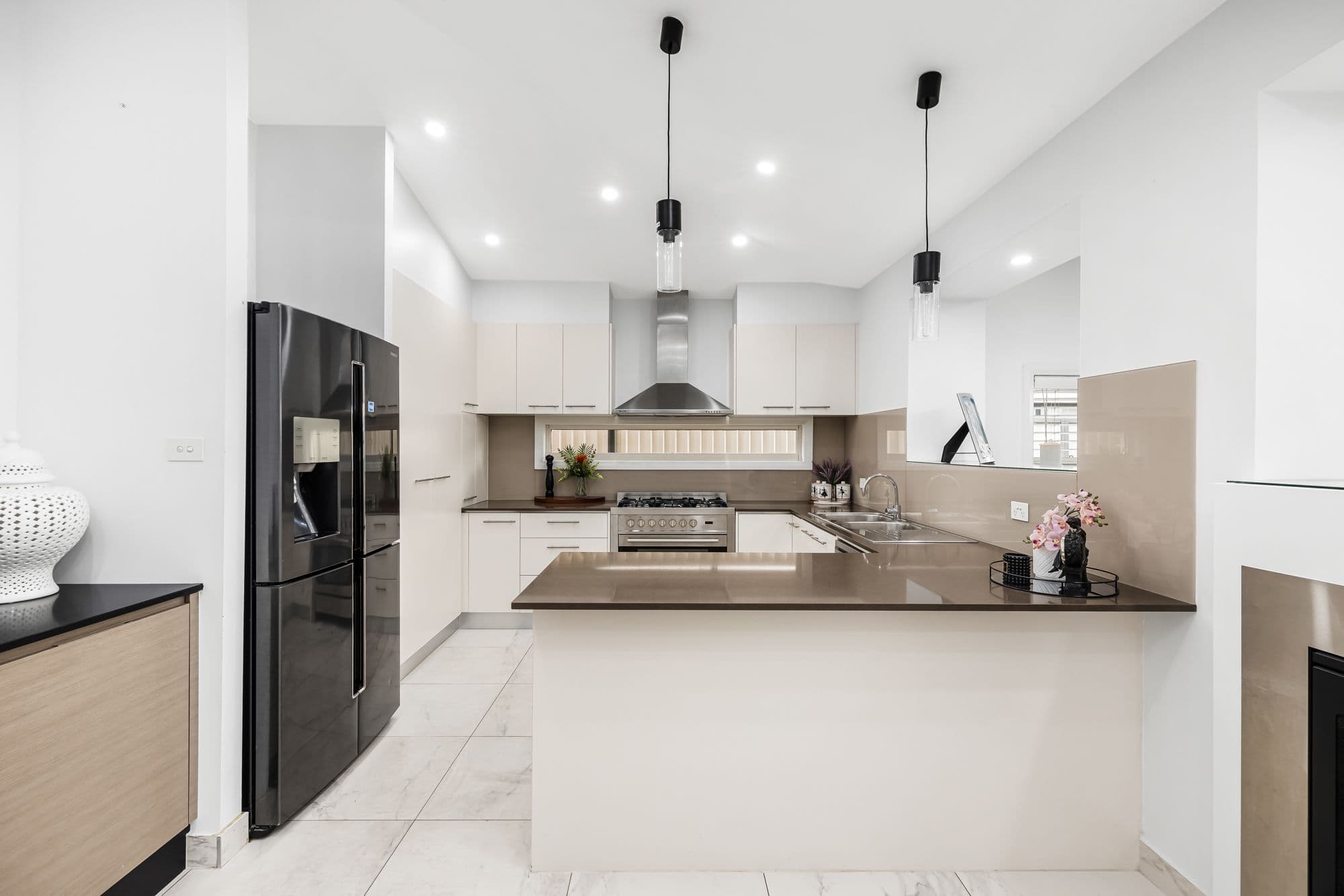 25 Fysh Avenue, Middleton Grange NSW 2171, Middleton Grange - Thumbnail 4