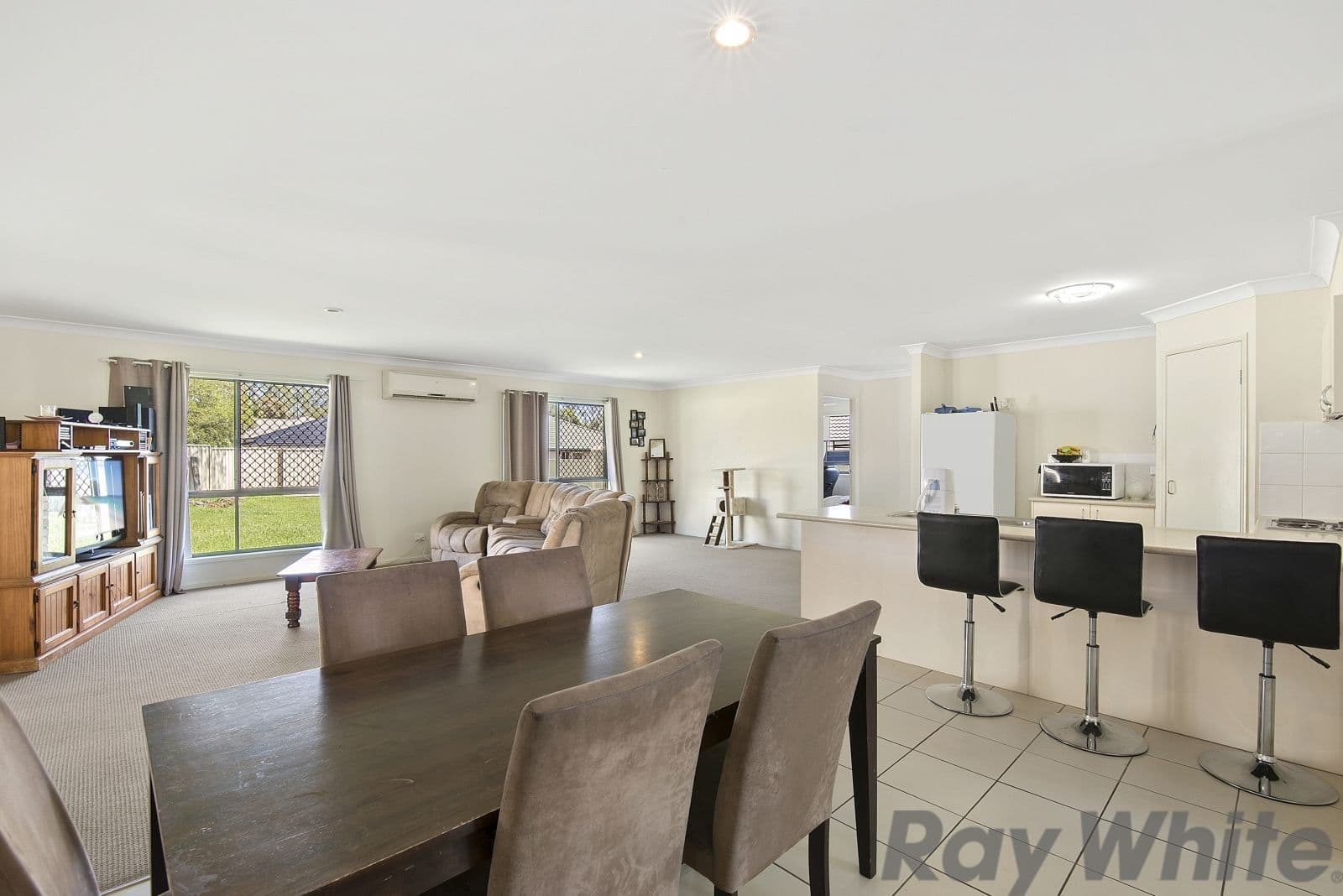 84 North Ridge Circuit, Deception Bay QLD 4508, Deception Bay - Thumbnail 2