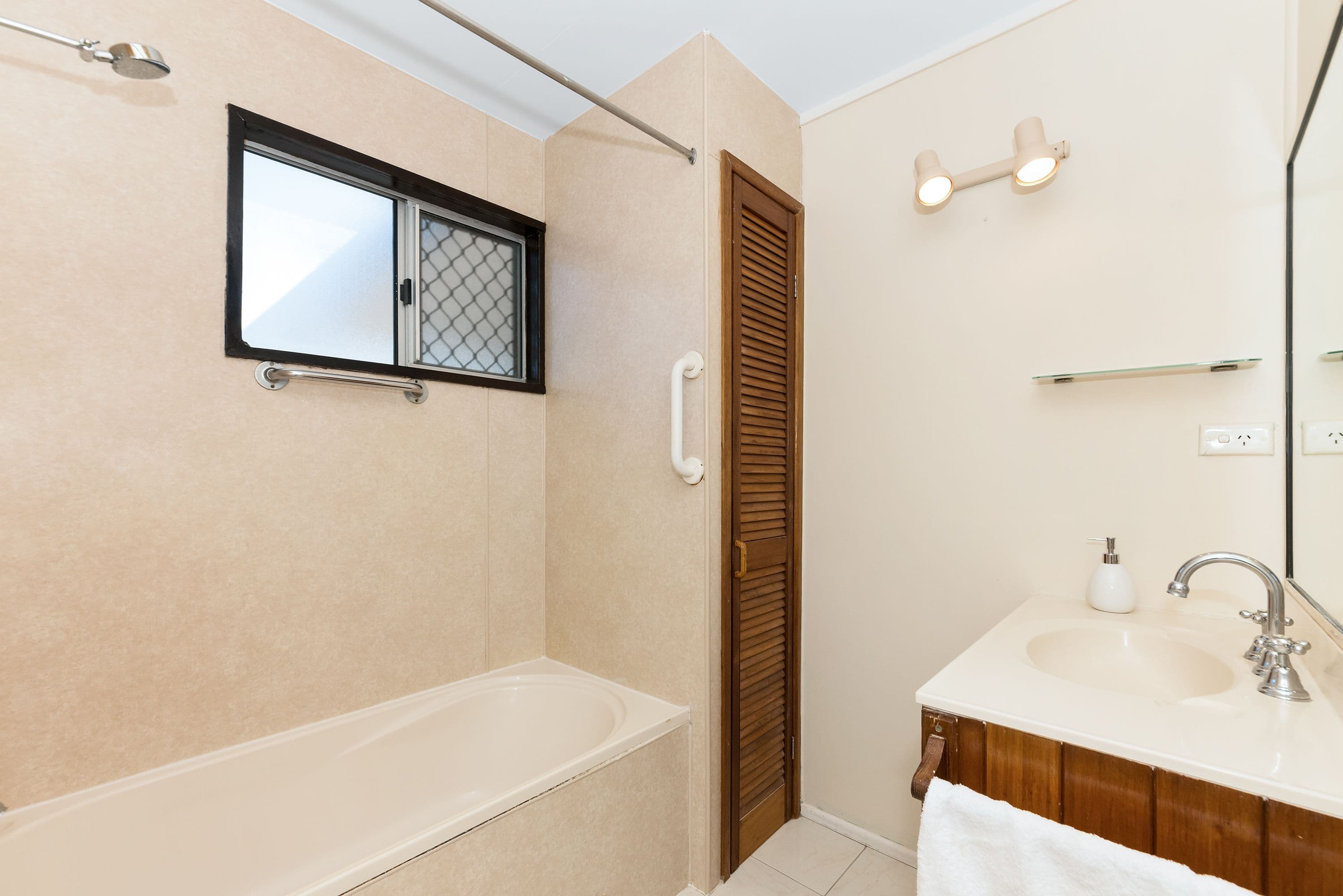 26 Robert Towns Crescent, Condon QLD 4815, Condon - Thumbnail 7