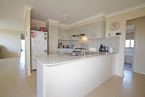 6 Faunce Place, BUNGENDORE NSW 2621, Bungendore - Thumbnail 4
