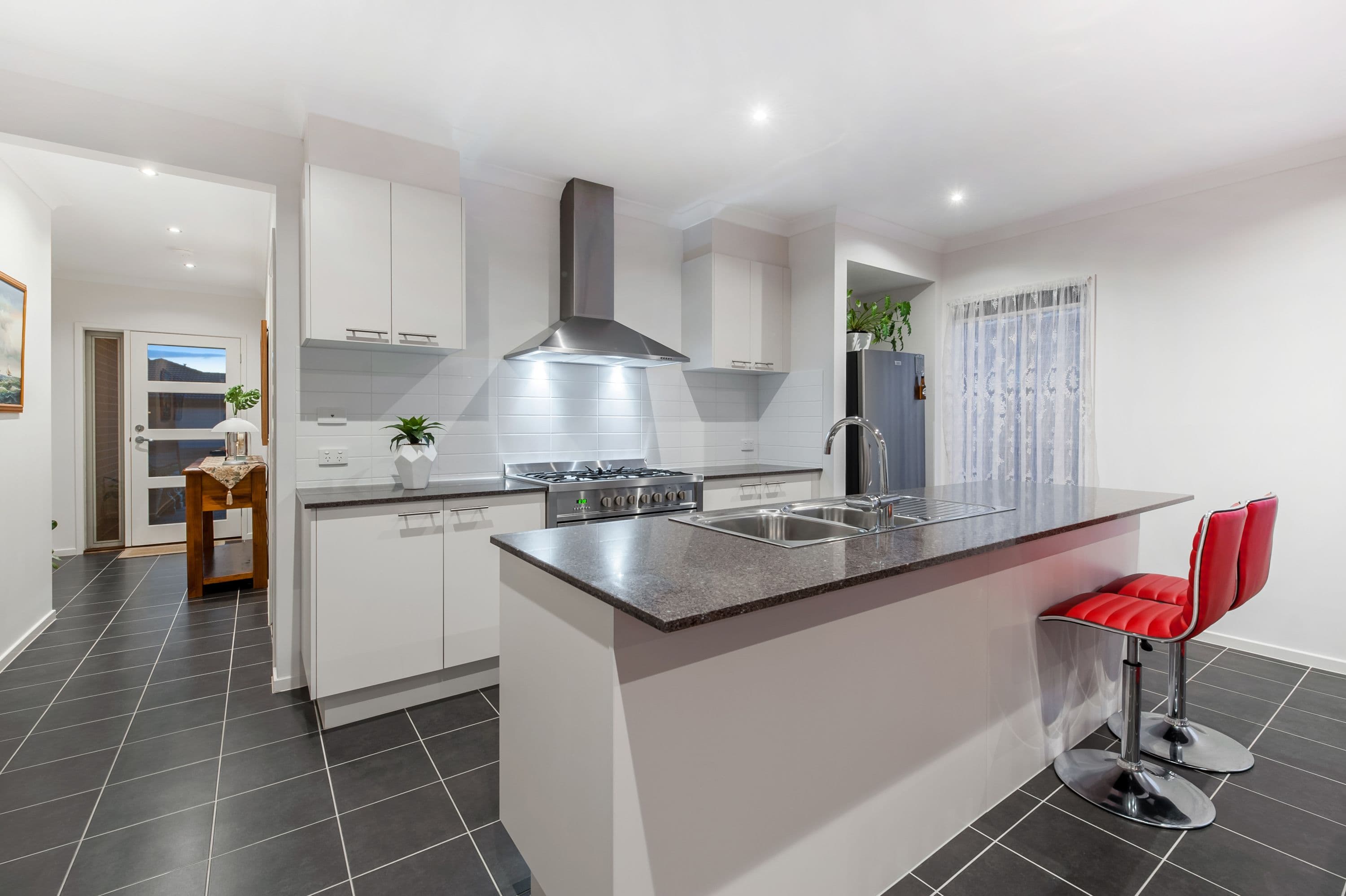 28 Litoria Way, Kalkallo VIC 3064, Kalkallo - Thumbnail 2