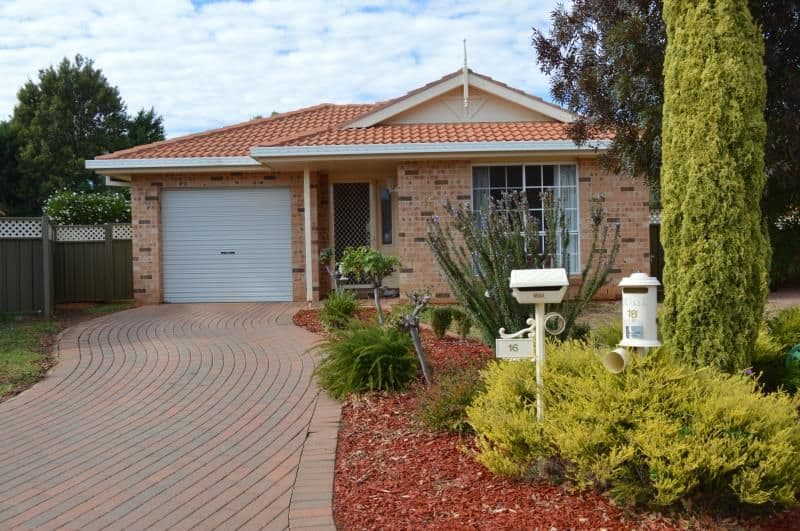 16 Carling Court, DUBBO NSW 2830, Dubbo - Image 1