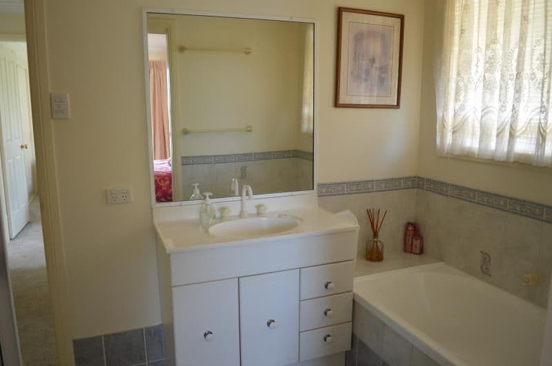 16 Carling Court, DUBBO NSW 2830, Dubbo - Thumbnail 4