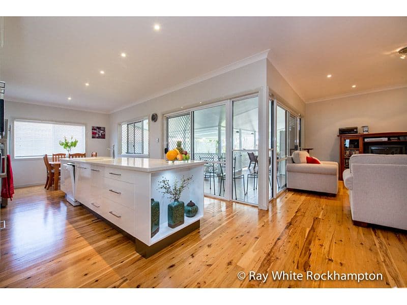 36 Agnew Avenue, NORMAN GARDENS QLD 4701, Norman Gardens - Thumbnail 8