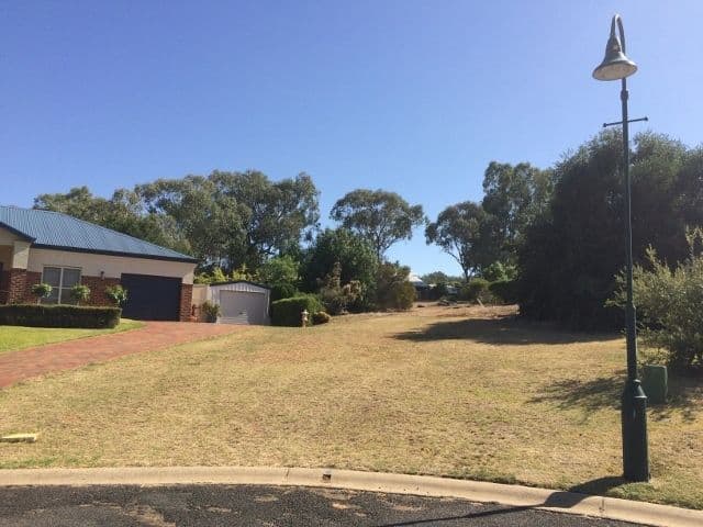 10 Paris Place, Cowra NSW 2794, Cowra - Thumbnail 2