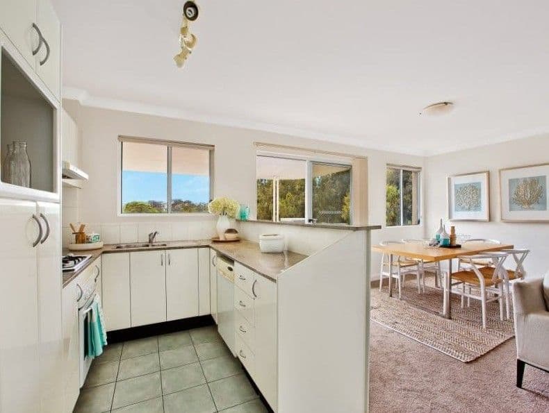 23 Glenbourne Road, Cranbourne - Thumbnail 3